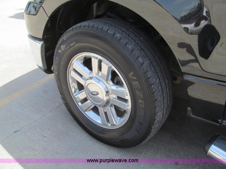 image for item H8933 2007 Ford F150 XLT SuperCab pickup truck