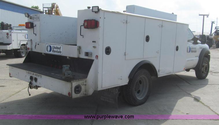 image for item H8934 2006 Ford F550 Super Duty XL service truck