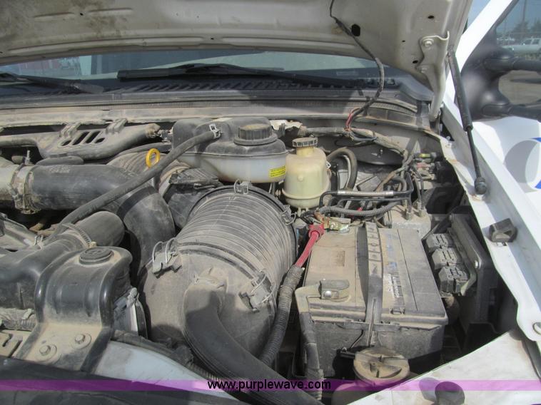 image for item H8934 2006 Ford F550 Super Duty XL service truck