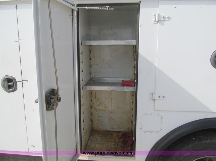 image for item H8934 2006 Ford F550 Super Duty XL service truck