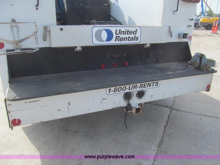 image for item H8934 2006 Ford F550 Super Duty XL service truck