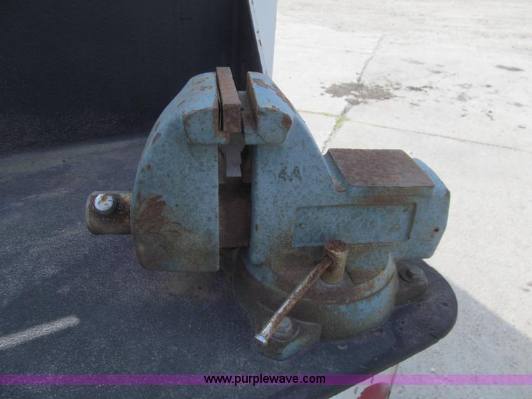 image for item H8934 2006 Ford F550 Super Duty XL service truck