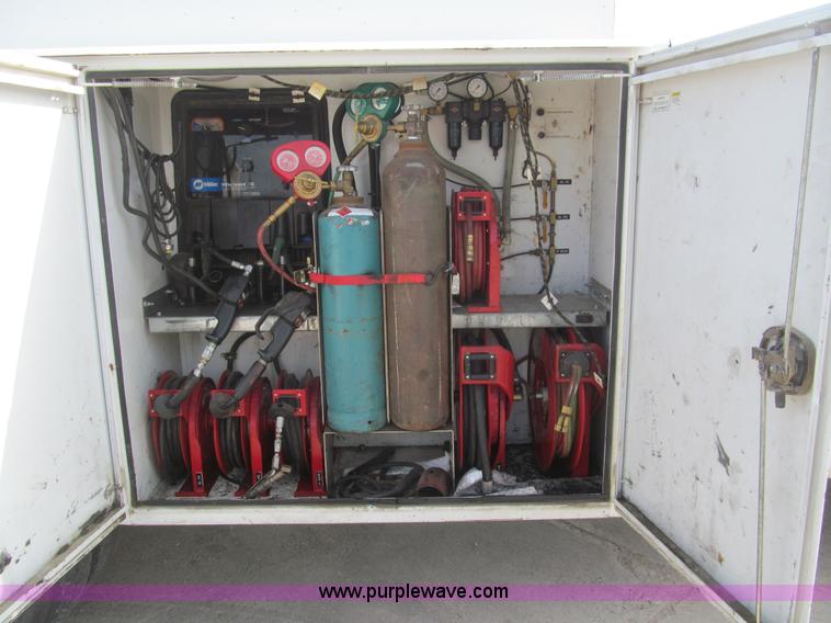 image for item H8934 2006 Ford F550 Super Duty XL service truck