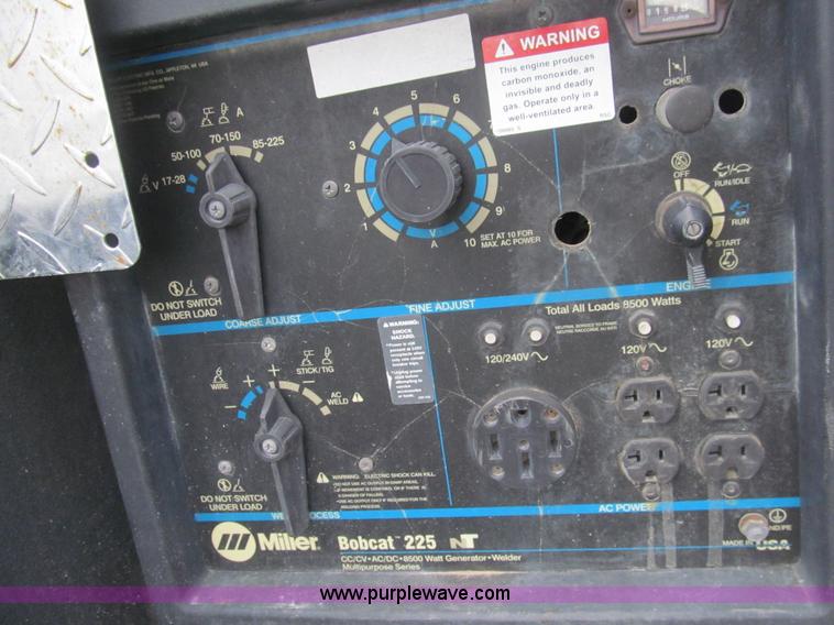 image for item H8935 2008 Ford F550 Super Duty XL service truck with crane