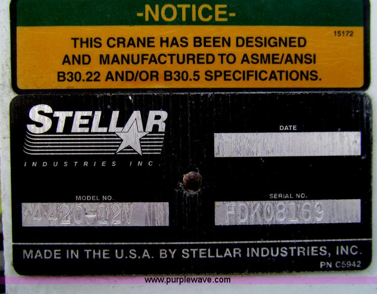 image for item H8935 2008 Ford F550 Super Duty XL service truck with crane