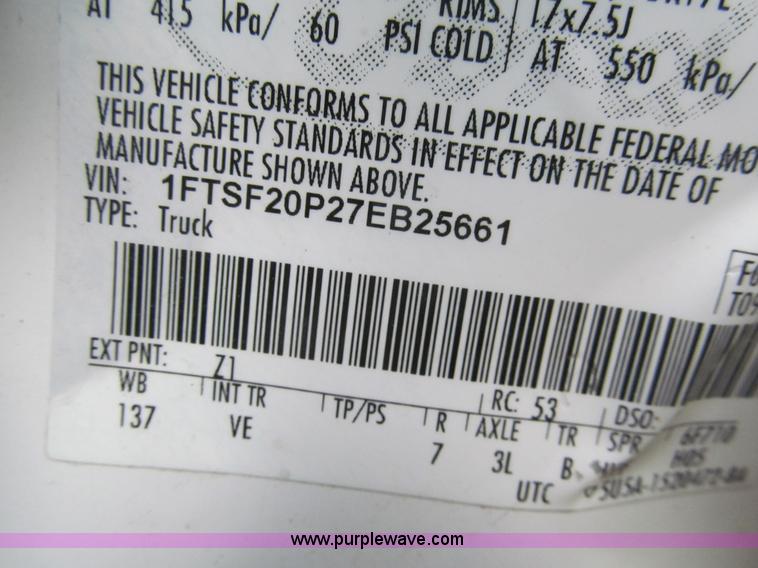 image for item H8936 2007 Ford F250 Super Duty XL pickup truck