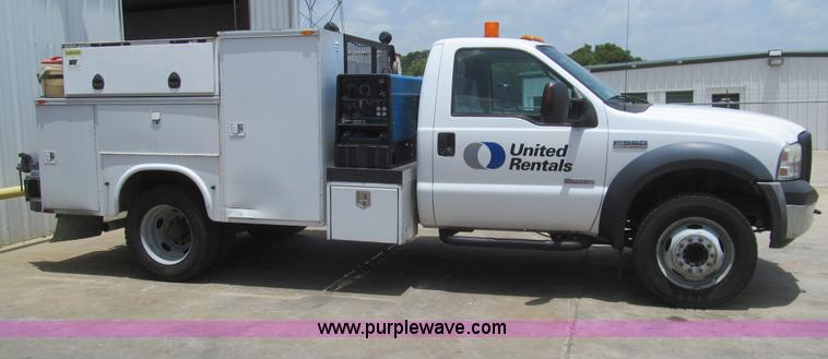 image for item H8938 2007 Ford F550 Super Duty XL service truck