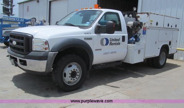 image for item H8938 2007 Ford F550 Super Duty XL service truck