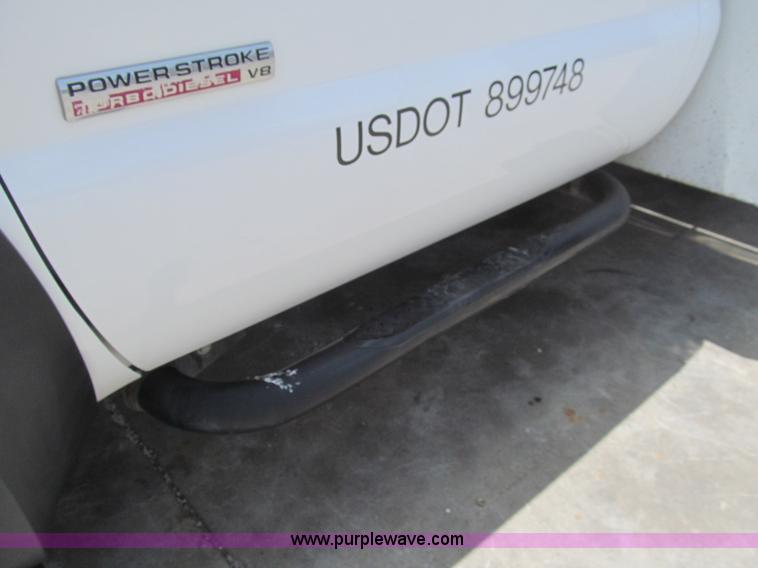 image for item H8938 2007 Ford F550 Super Duty XL service truck