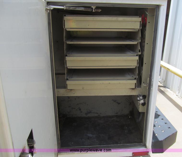 image for item H8938 2007 Ford F550 Super Duty XL service truck