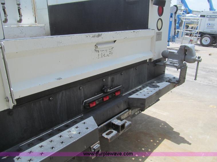 image for item H8938 2007 Ford F550 Super Duty XL service truck