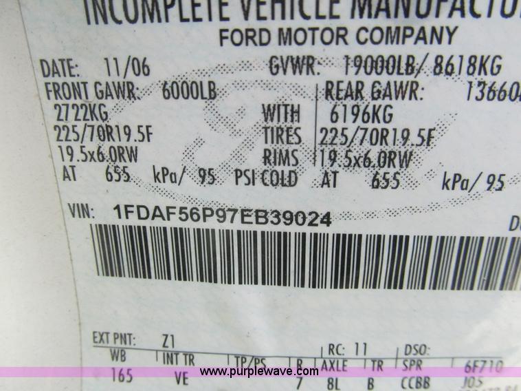 image for item H8938 2007 Ford F550 Super Duty XL service truck