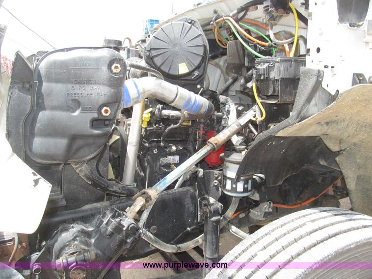 image for item H8943 2007 Ford F750 Super Duty XL dump truck