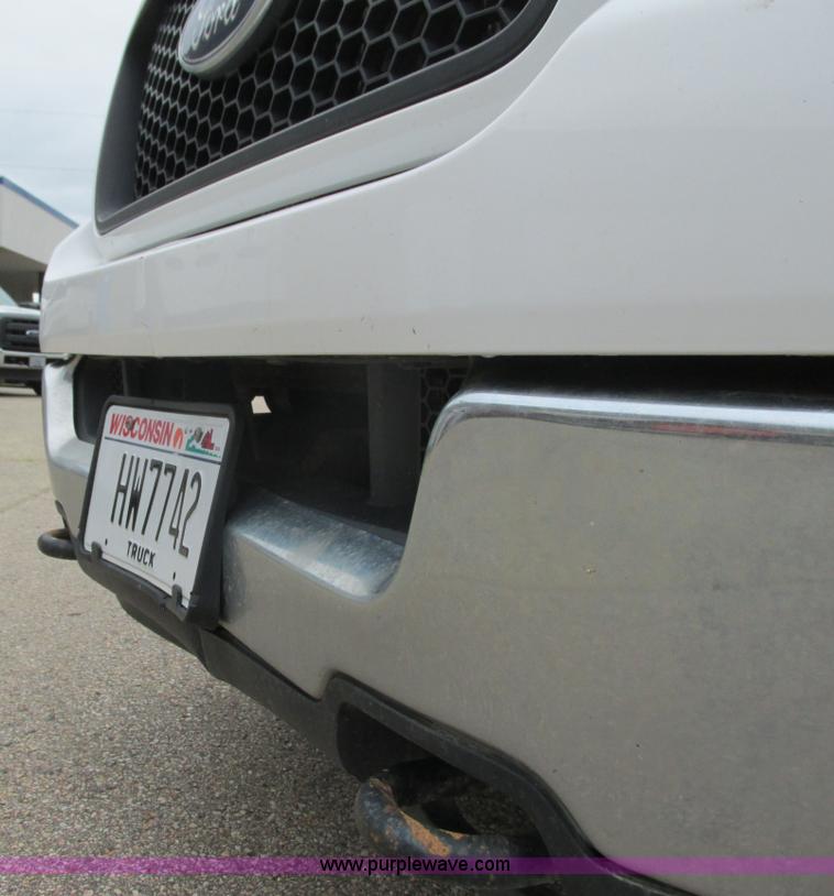 image for item I3884 2005 Ford F150 SuperCab pickup truck