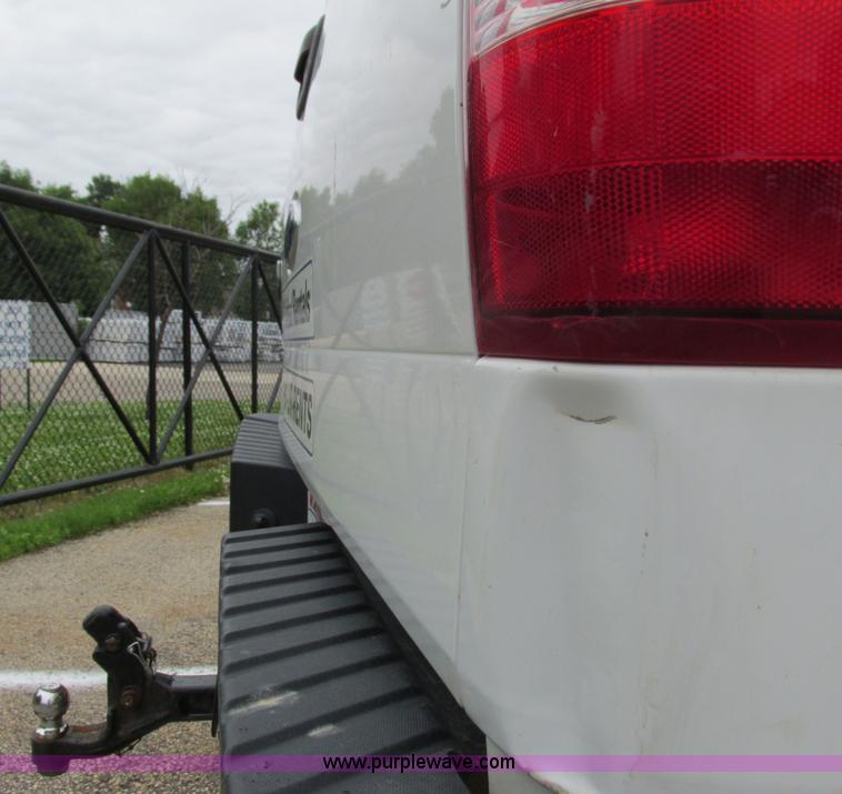 image for item I3884 2005 Ford F150 SuperCab pickup truck