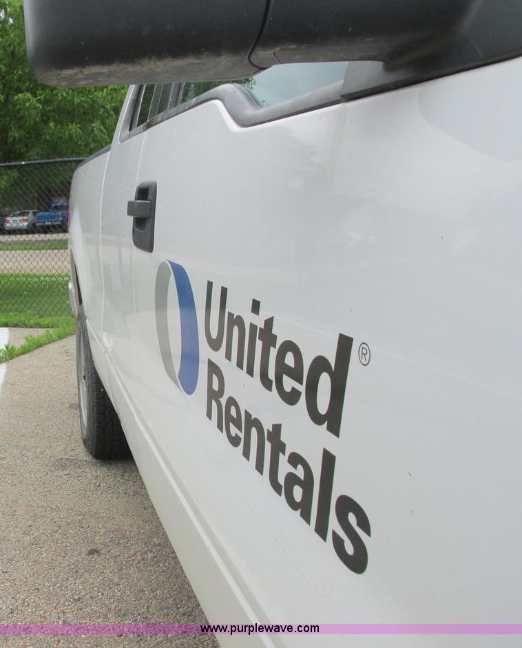 image for item I3884 2005 Ford F150 SuperCab pickup truck