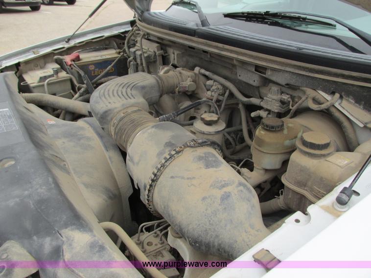 image for item I3884 2005 Ford F150 SuperCab pickup truck