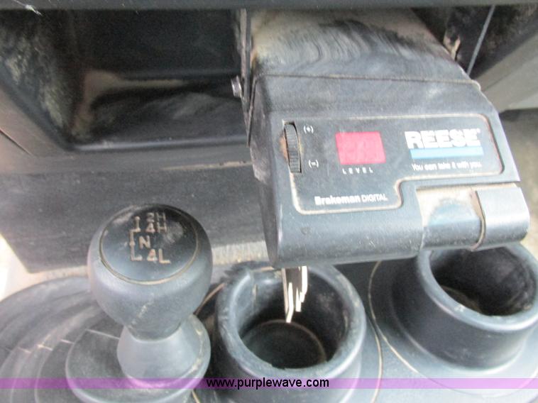 image for item I3884 2005 Ford F150 SuperCab pickup truck