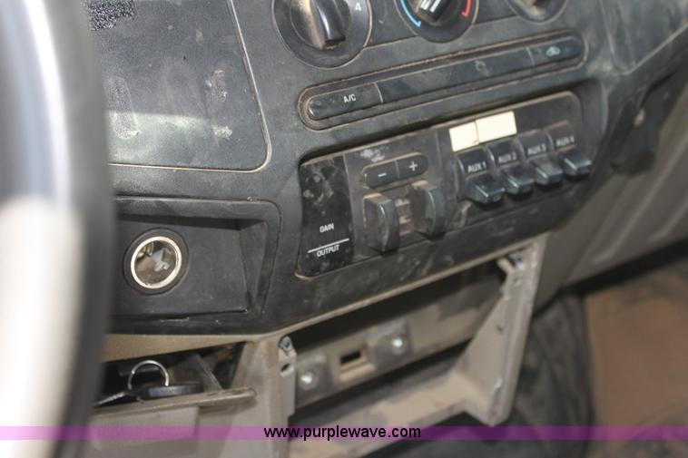 image for item I7303 2008 Ford F550 Super Duty XL service truck