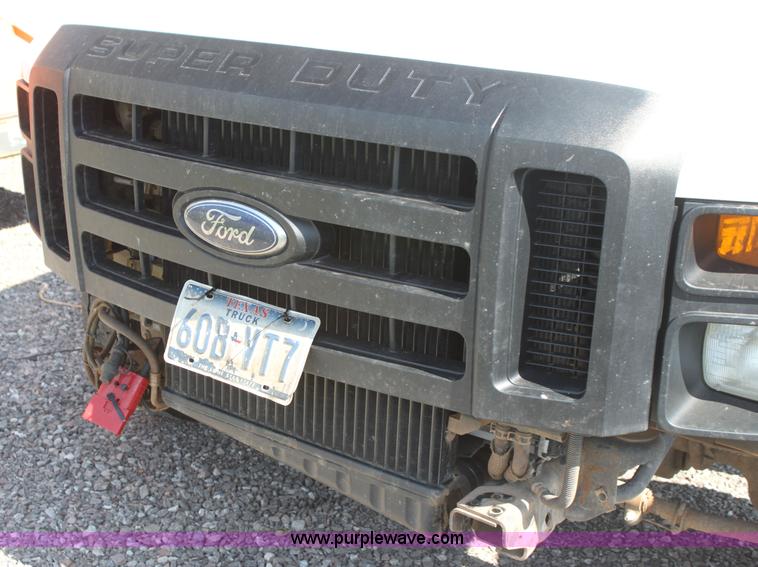 image for item I7303 2008 Ford F550 Super Duty XL service truck