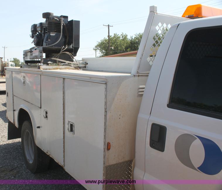 image for item I7303 2008 Ford F550 Super Duty XL service truck