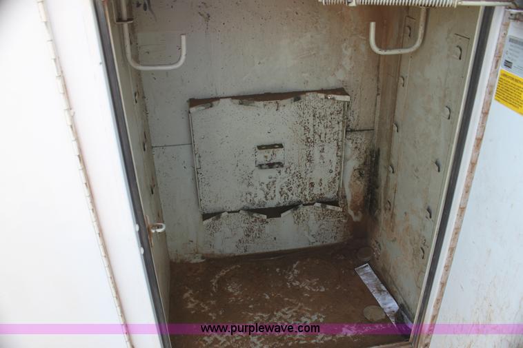 image for item I7303 2008 Ford F550 Super Duty XL service truck