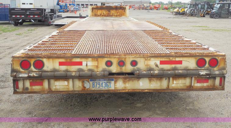 image for item I8999 2008 Trail King TK80HT-482 Hydratail trailer