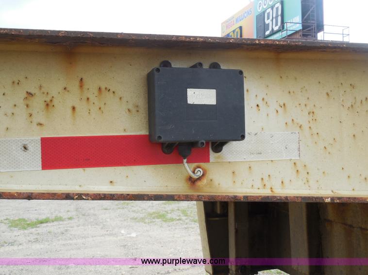 image for item I8999 2008 Trail King TK80HT-482 Hydratail trailer