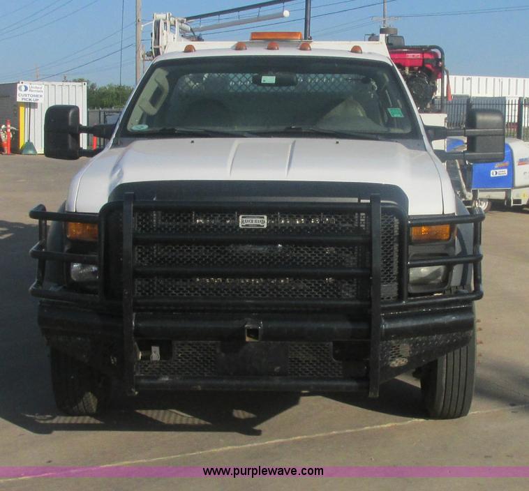 image for item J2488 2008 Ford F550 Super Duty XL utility truck with crane