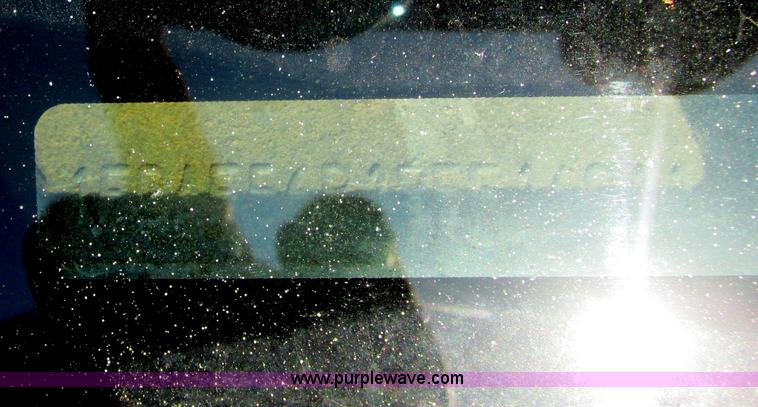 image for item J2488 2008 Ford F550 Super Duty XL utility truck with crane