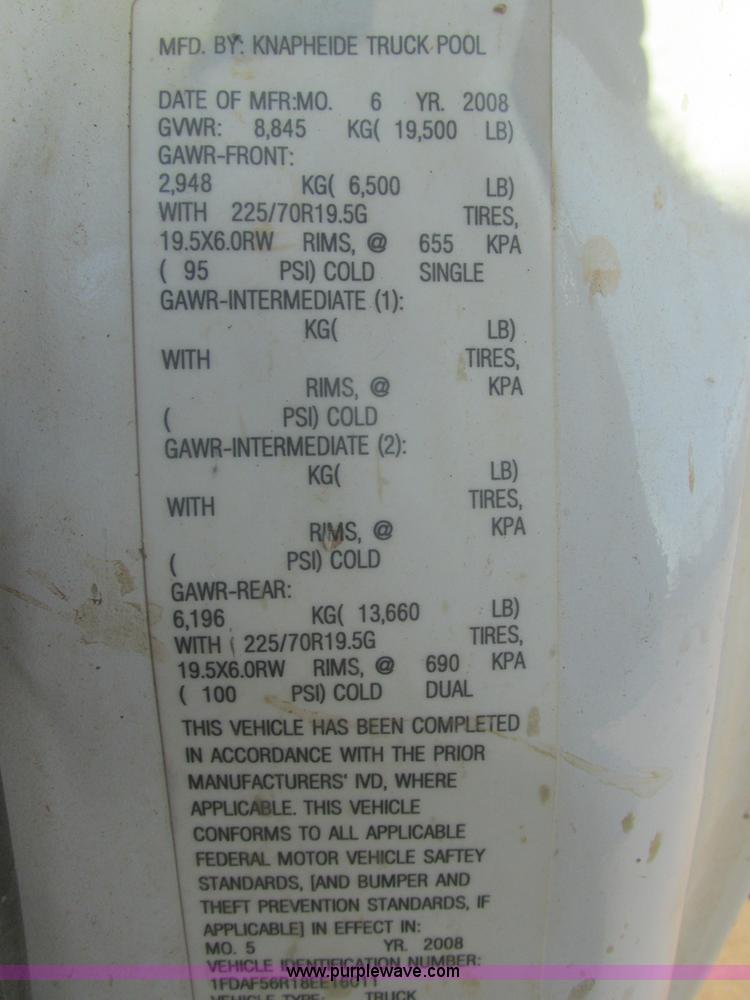 image for item J2488 2008 Ford F550 Super Duty XL utility truck with crane