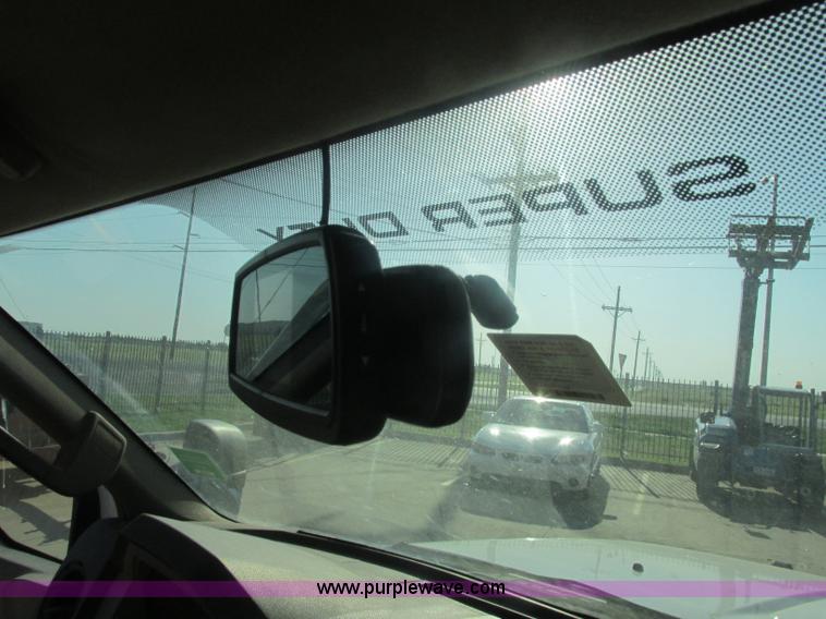 image for item J2488 2008 Ford F550 Super Duty XL utility truck with crane