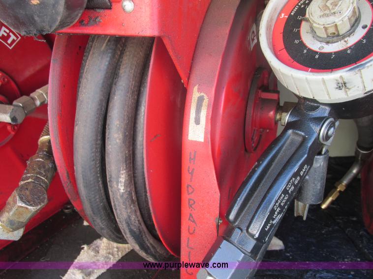 image for item J2488 2008 Ford F550 Super Duty XL utility truck with crane