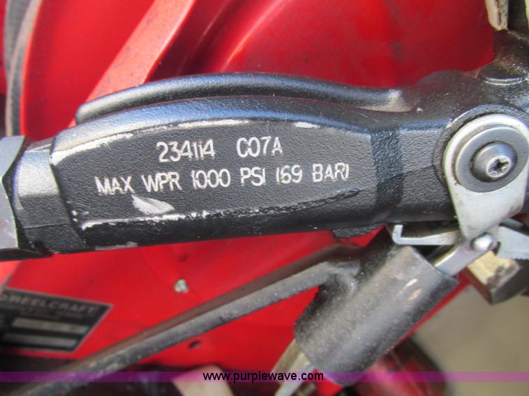 image for item J2488 2008 Ford F550 Super Duty XL utility truck with crane