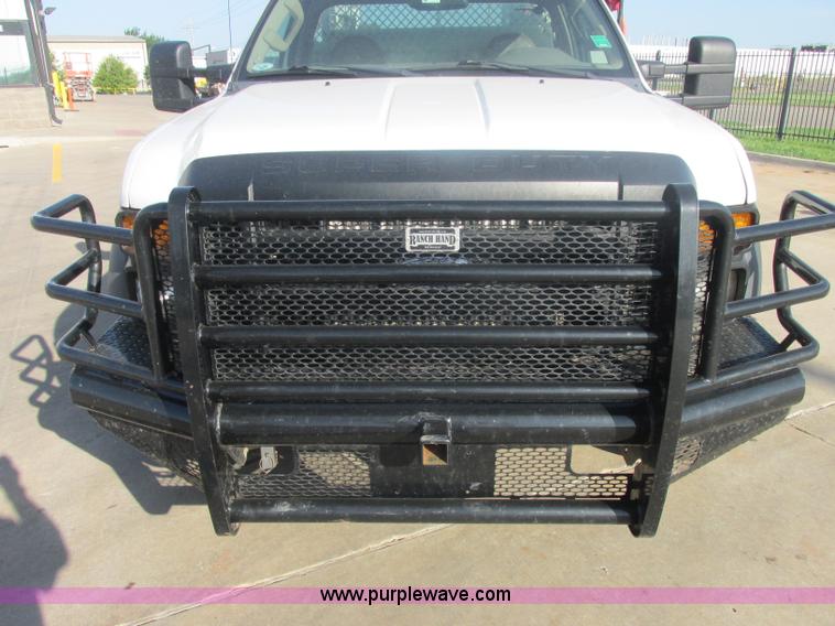 image for item J2488 2008 Ford F550 Super Duty XL utility truck with crane