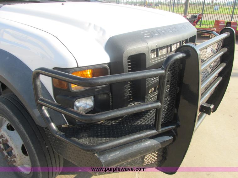 image for item J2488 2008 Ford F550 Super Duty XL utility truck with crane