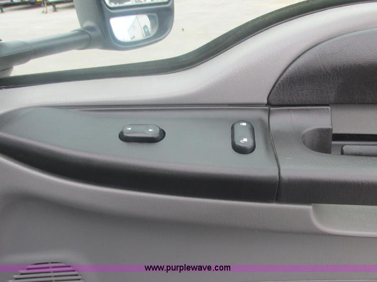 image for item J2490 2007 Ford F550 Super Duty XL service truck