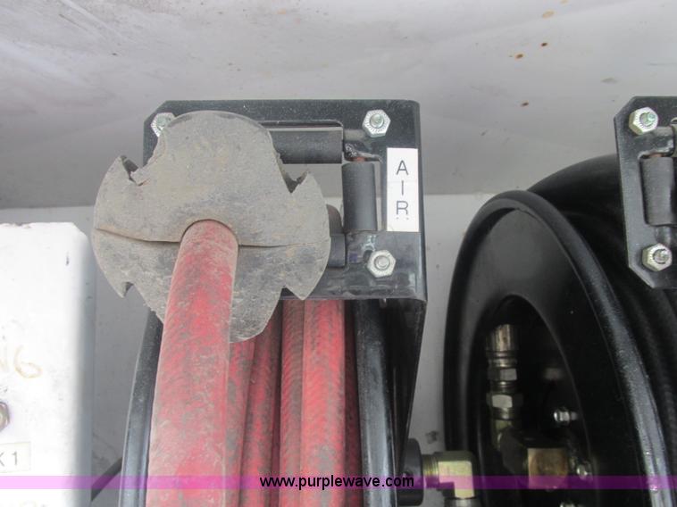 image for item J2490 2007 Ford F550 Super Duty XL service truck