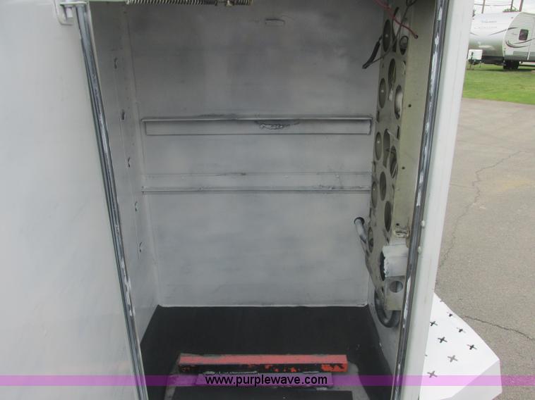 image for item J2490 2007 Ford F550 Super Duty XL service truck