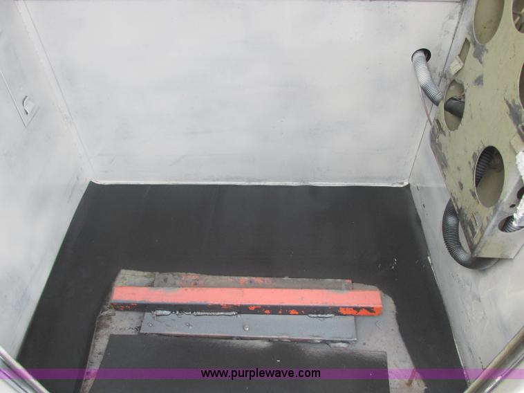 image for item J2490 2007 Ford F550 Super Duty XL service truck