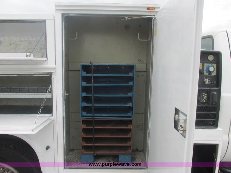 image for item J2490 2007 Ford F550 Super Duty XL service truck