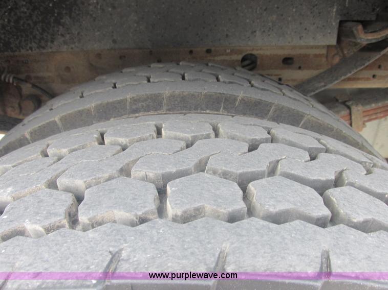 image for item J2490 2007 Ford F550 Super Duty XL service truck