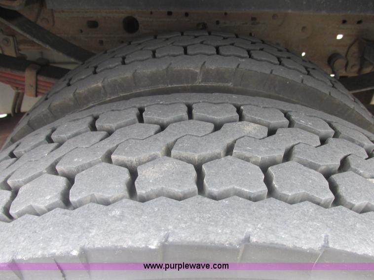 image for item J2490 2007 Ford F550 Super Duty XL service truck