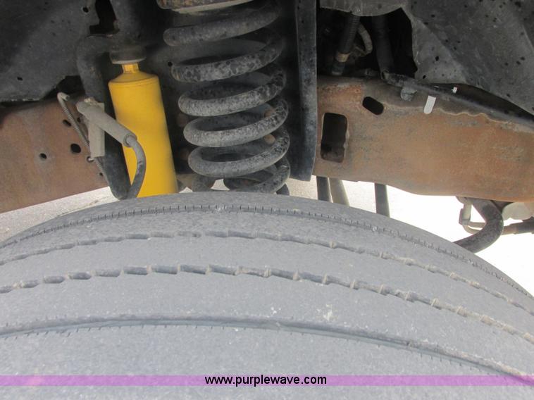 image for item J2490 2007 Ford F550 Super Duty XL service truck