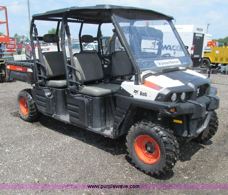 image for item J3476 2011 Bobcat 3400XL utility vehicle