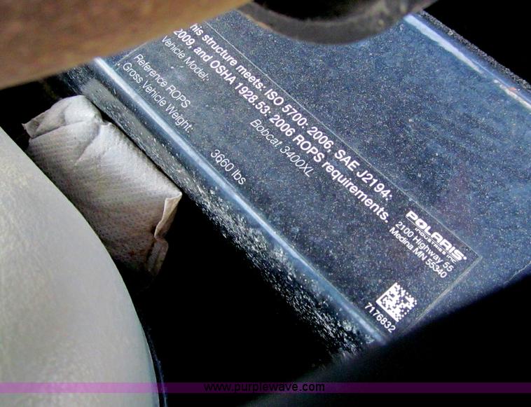 image for item J3476 2011 Bobcat 3400XL utility vehicle