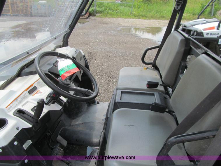 image for item J3476 2011 Bobcat 3400XL utility vehicle