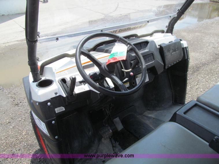 image for item J3476 2011 Bobcat 3400XL utility vehicle