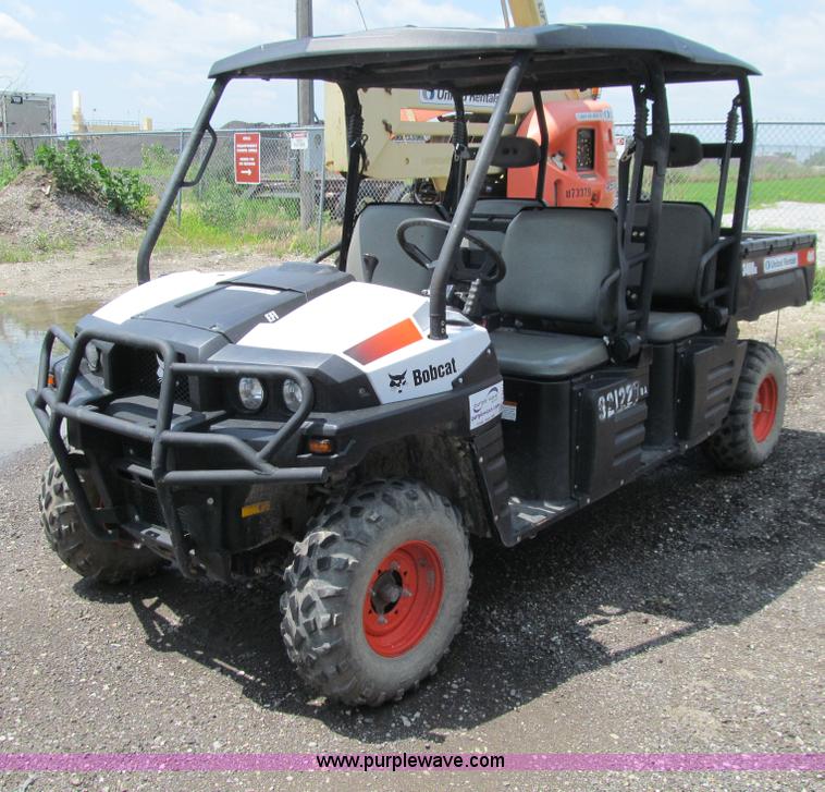 image for item J3477 2012 Bobcat 3400XL utility vehicle