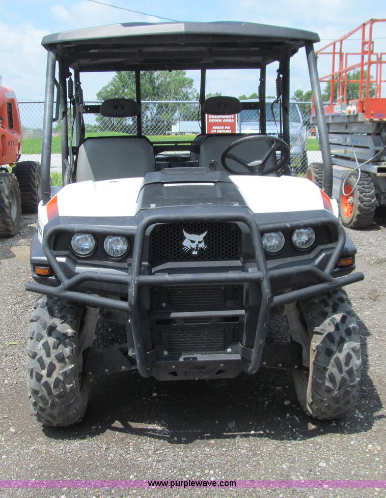 image for item J3477 2012 Bobcat 3400XL utility vehicle